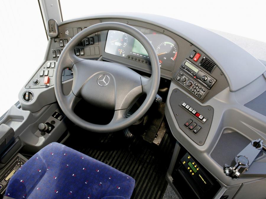  Mercedes-Benz Integro O550 2004 года  (фото 17 из 20)